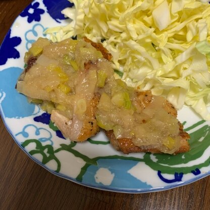 鶏肉を一口サイズに切る予定が直前になって嫌になり丸さら焼いてみました。とても美味しかったです✨家族から作り方を教えて欲しいと言われ、鬼リピ確定です！